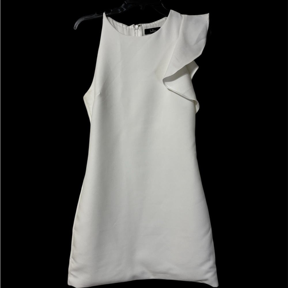 Lulu's Chic White One Shoulder Dress